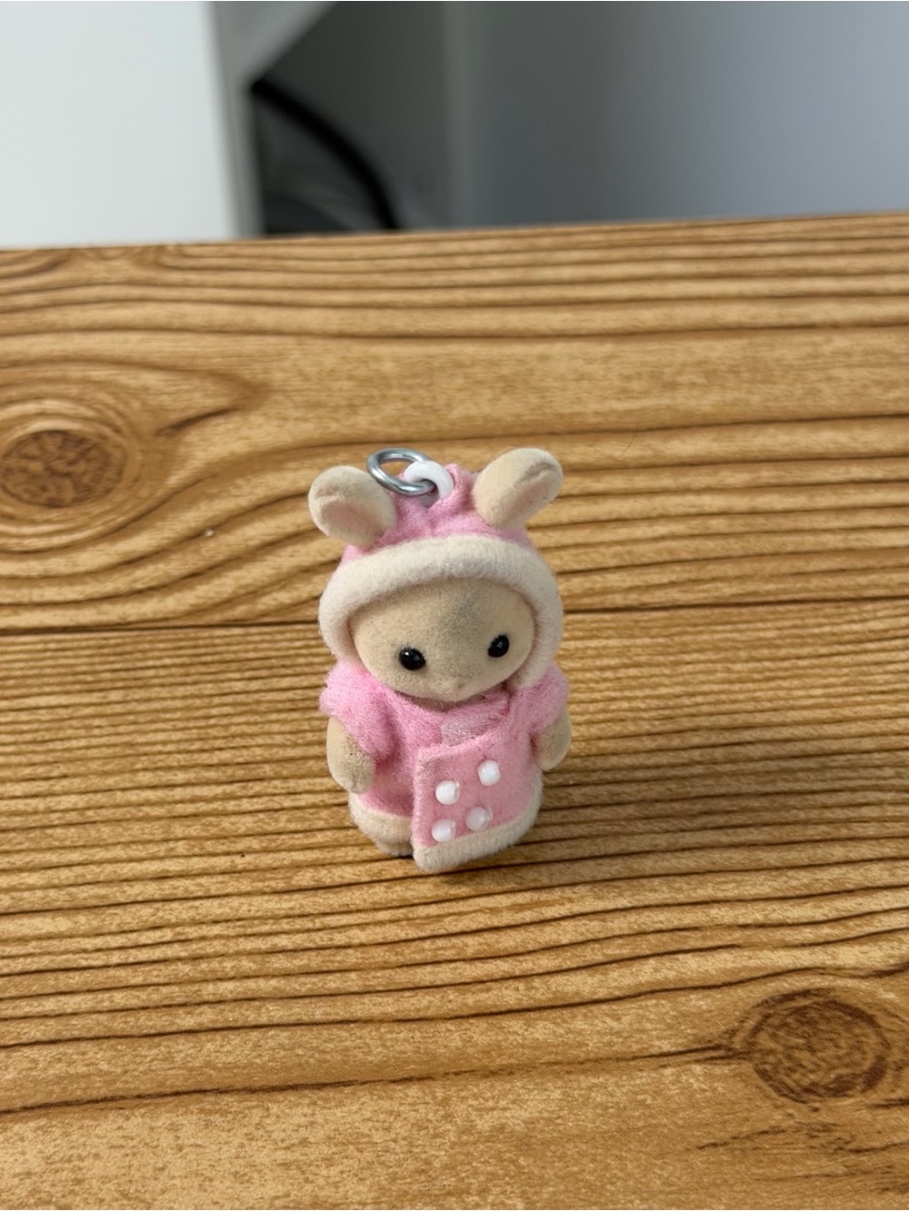 Calico Critters Rabbit Baby Figural Key Chain Fair - Missing Chain - Picture 2 of 5